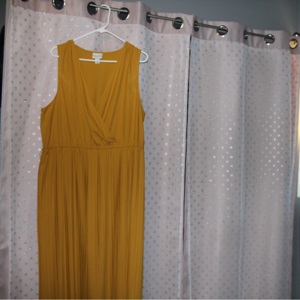 Ana & Viv yellow dress